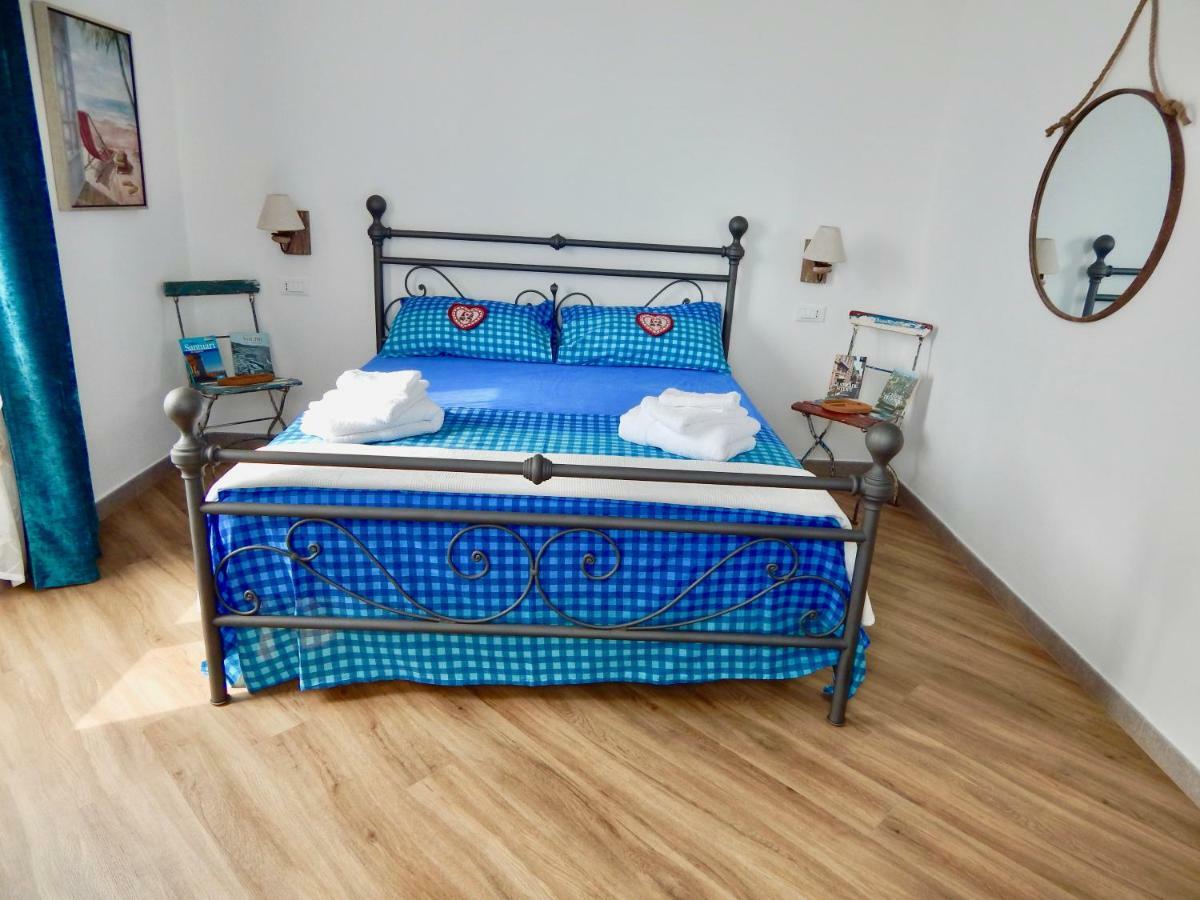 Le Giuee Hotel Генуа Екстериор снимка