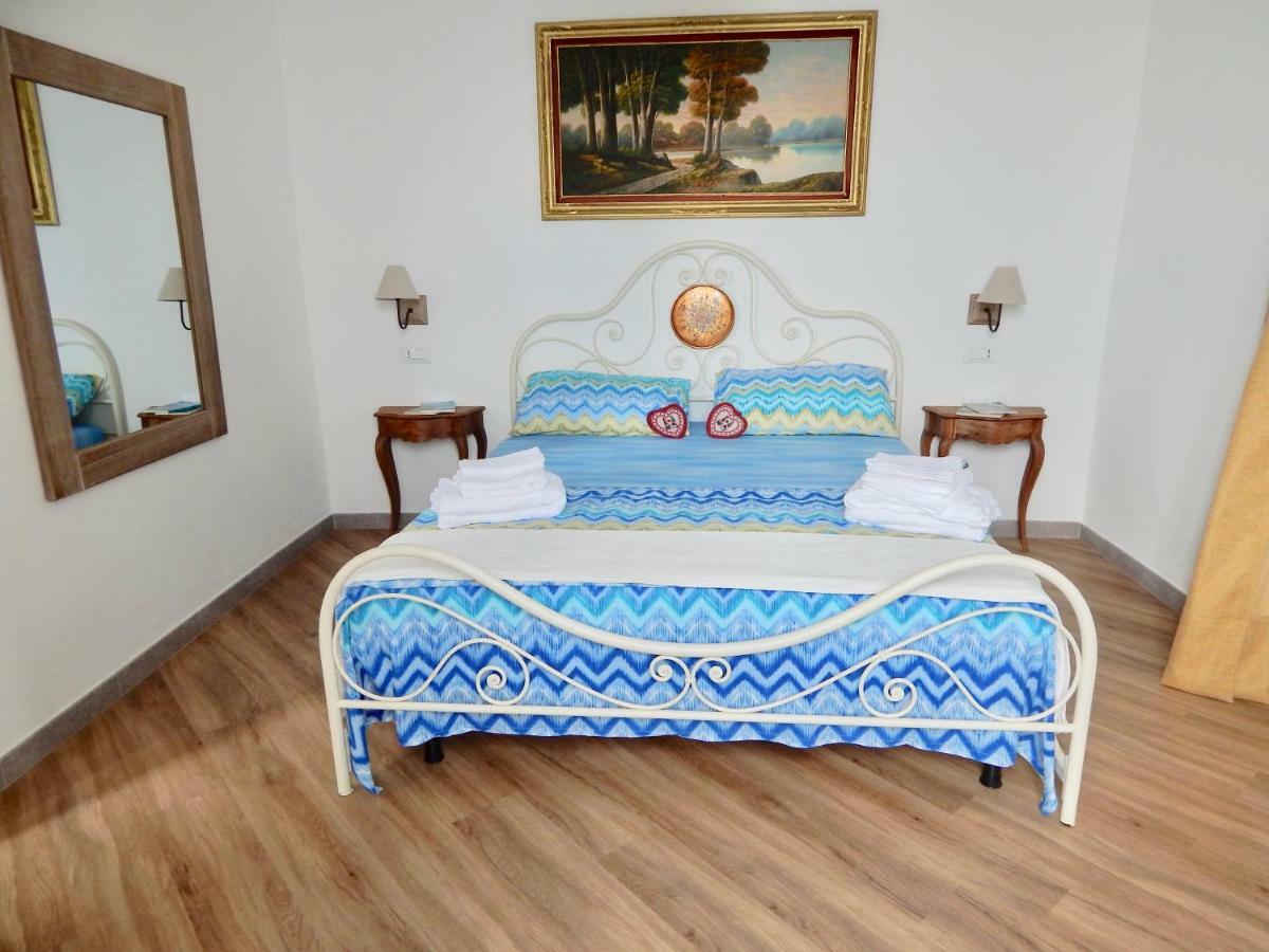 Le Giuee Hotel Генуа Екстериор снимка