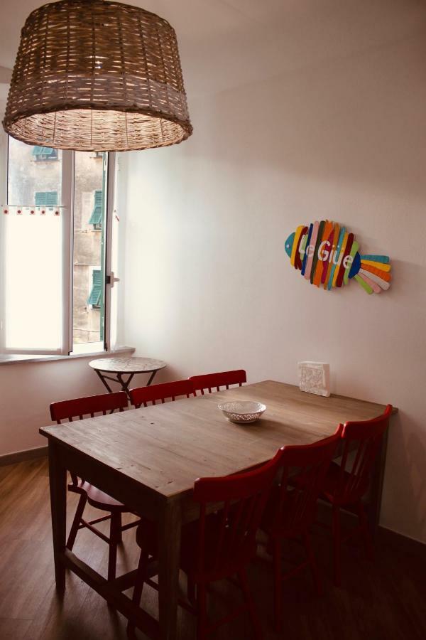 Le Giuee Hotel Генуа Екстериор снимка