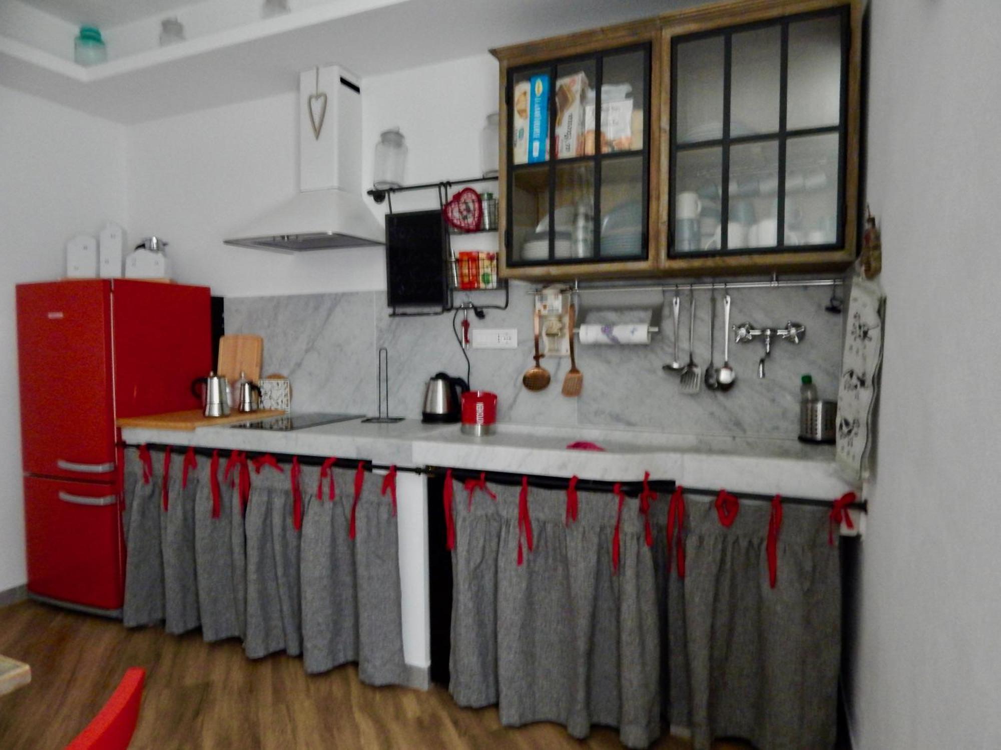 Le Giuee Hotel Генуа Екстериор снимка